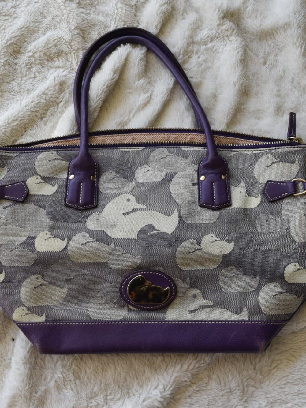 Vintage Rare 90s Y2K Dooney & Bourke Purple Duck-Print Canvas Tote